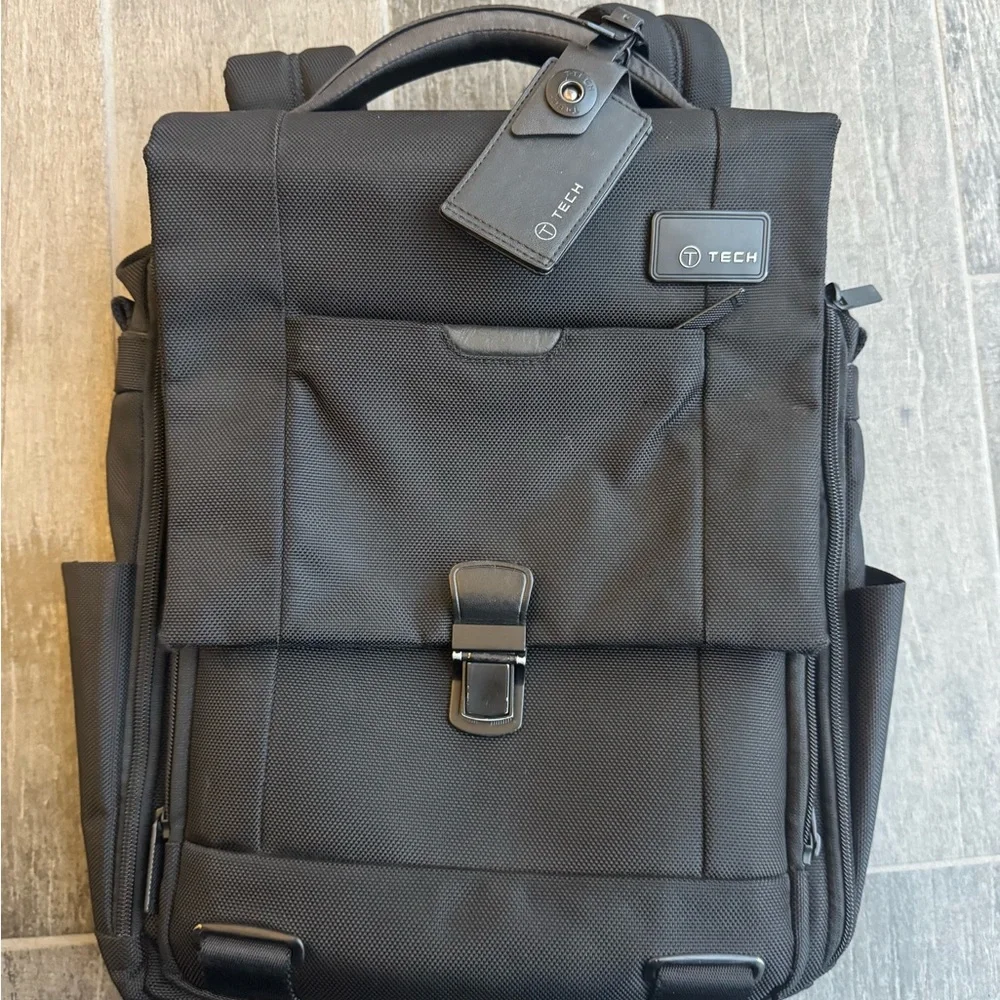TUMI TECH BLACK COMPUTER TRAVEL BACKPACK